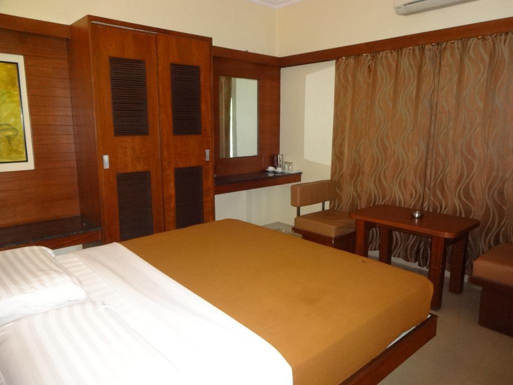 Sheetal Residency Otel Bangalore Dış mekan fotoğraf