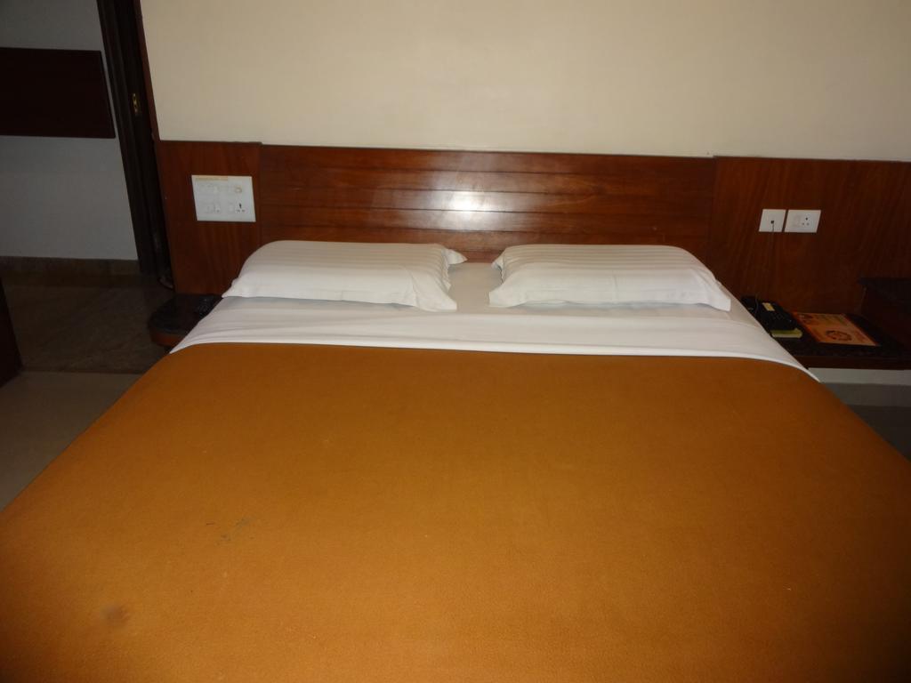 Sheetal Residency Otel Bangalore Dış mekan fotoğraf