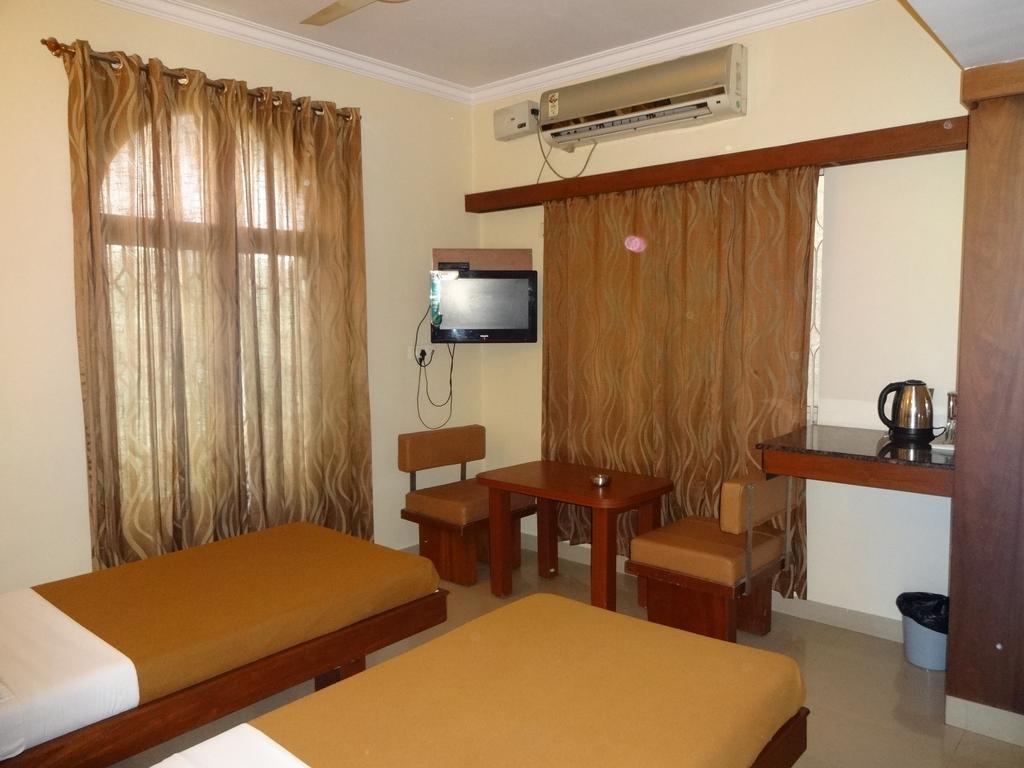 Sheetal Residency Otel Bangalore Dış mekan fotoğraf