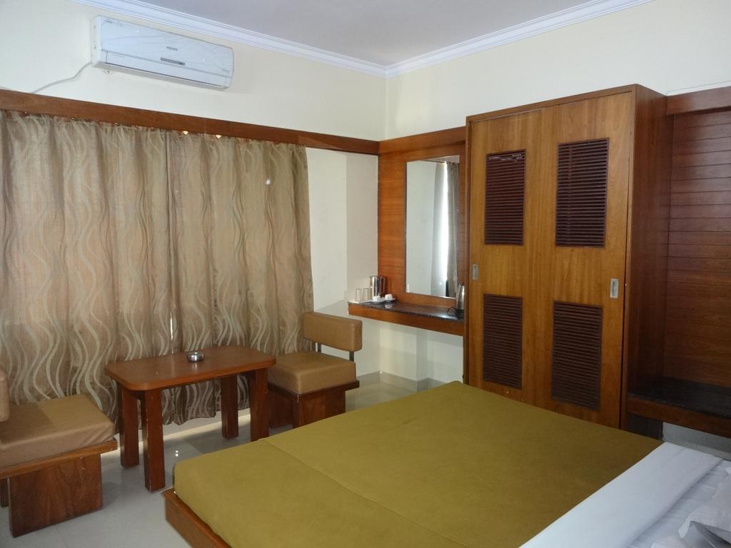 Sheetal Residency Otel Bangalore Dış mekan fotoğraf