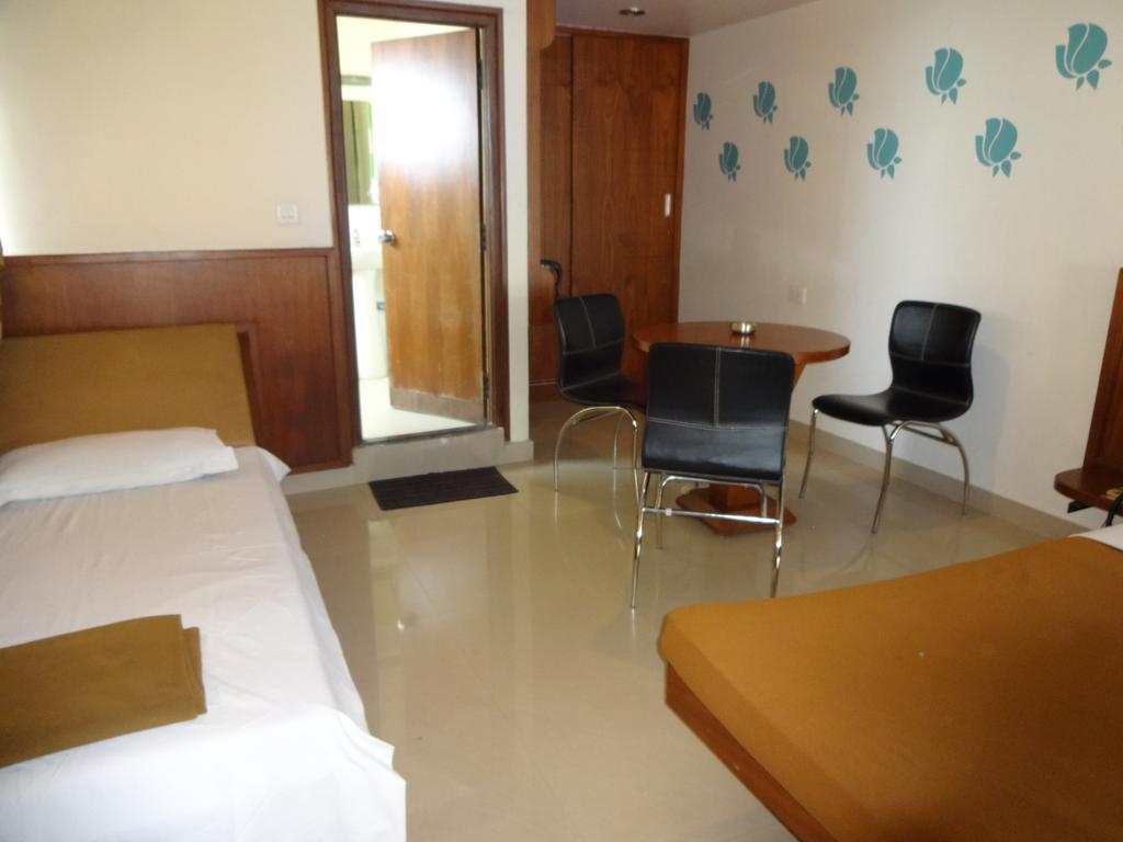 Sheetal Residency Otel Bangalore Dış mekan fotoğraf
